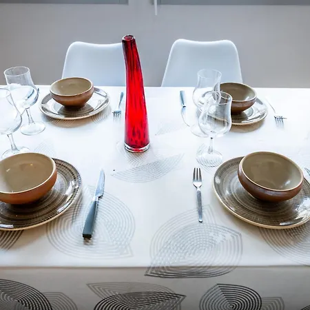 Aux Jardins De L'hotel De - Hypercentre Avec Parking Prive *