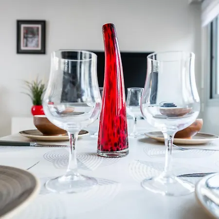 Aux Jardins De L'hotel De - Hypercentre Avec Parking Prive *